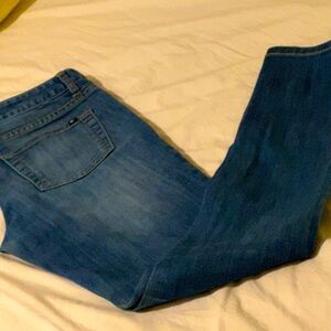 Tommy Hilfiger women skinny medium wash jeans size 6 straight leg ankle cropped
